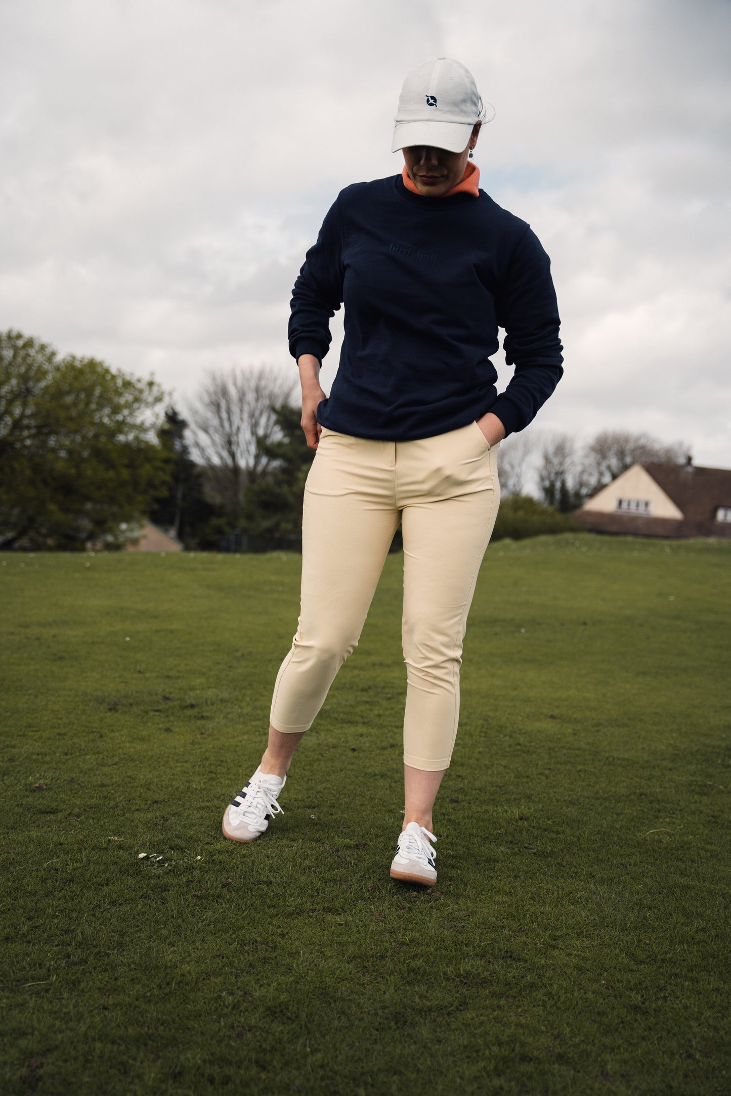 Women's Cut Off Trouser